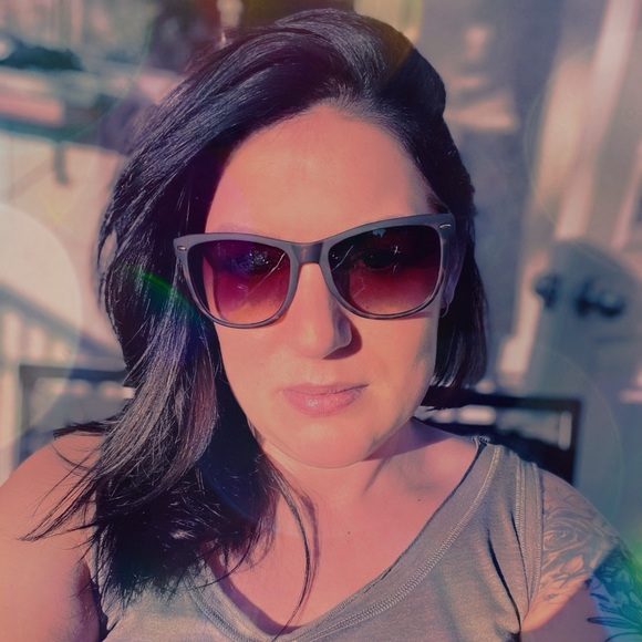 Meet your Posher, Kerry - Picture 1 of 1